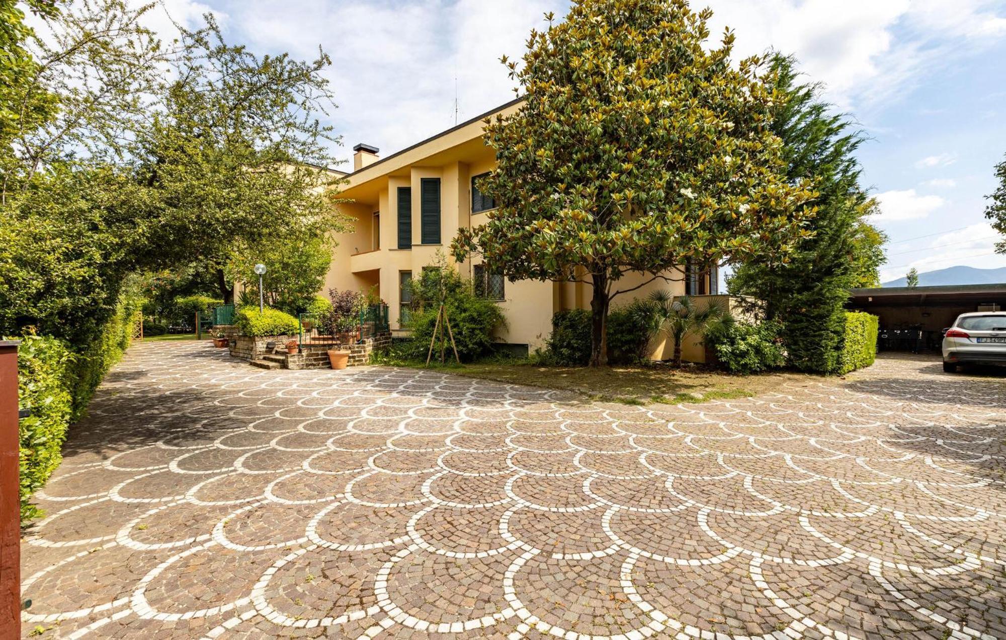 Villa Elena Pisa Buitenkant foto