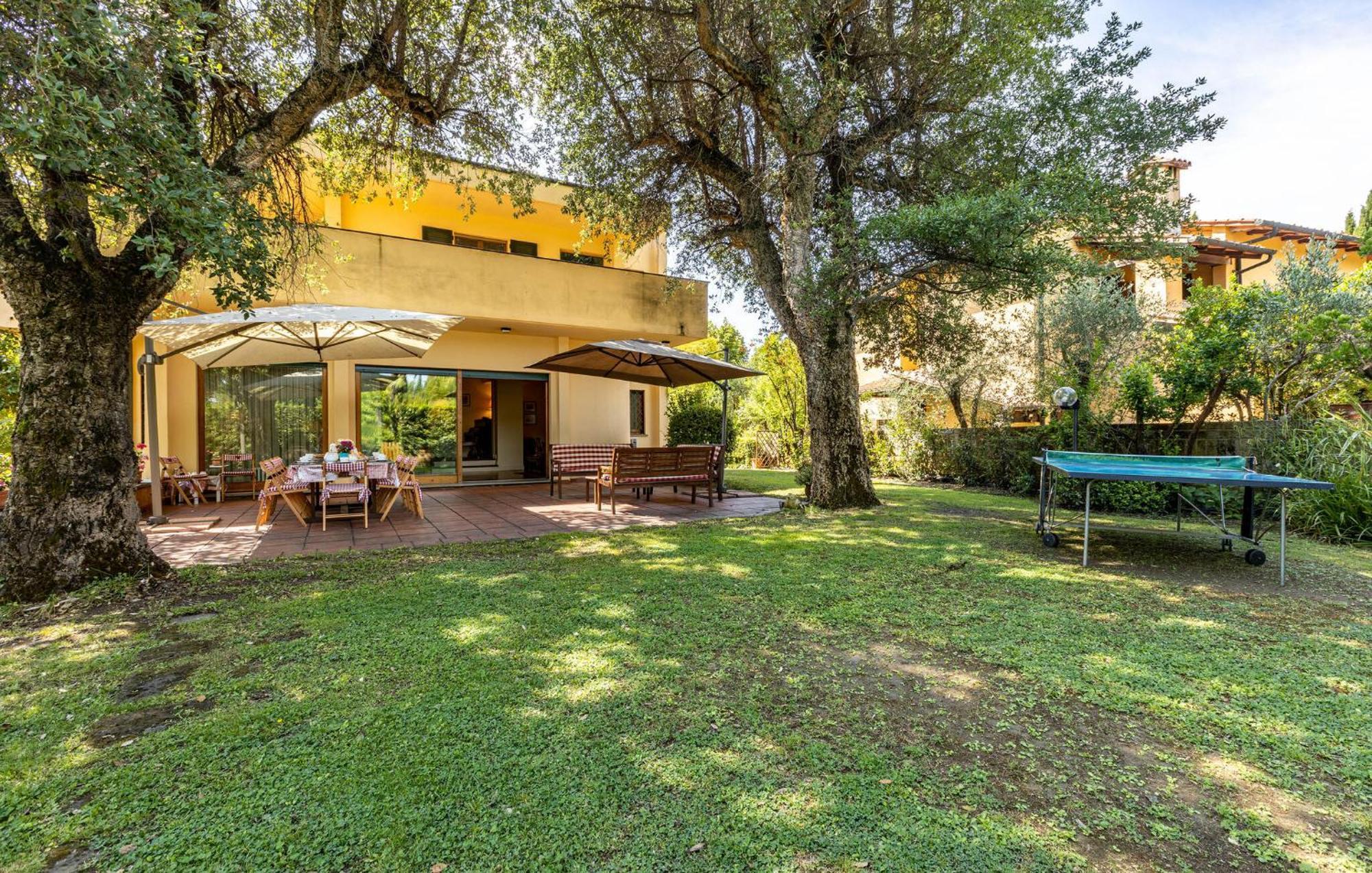Villa Elena Pisa Buitenkant foto